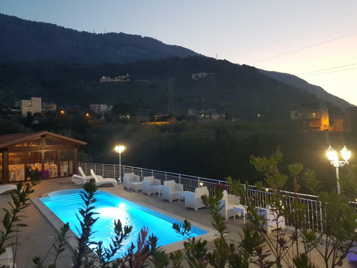 Villa Catie Castellammare di Stabia Kültér fotó